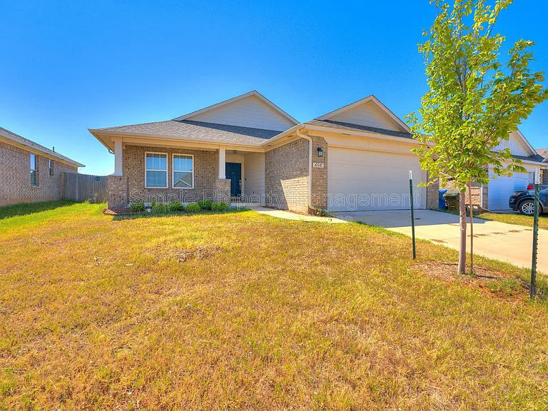 608 Blue Fish Ct — Photo 1