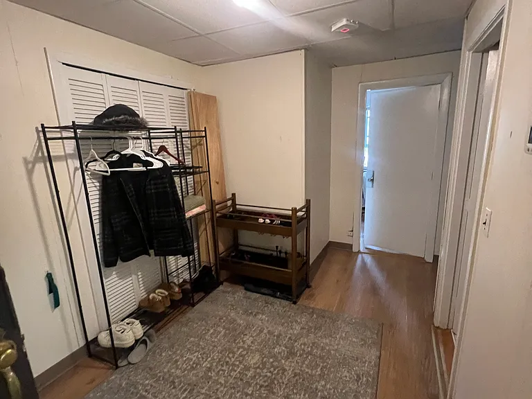 1137 Commonwealth Ave — Photo 9