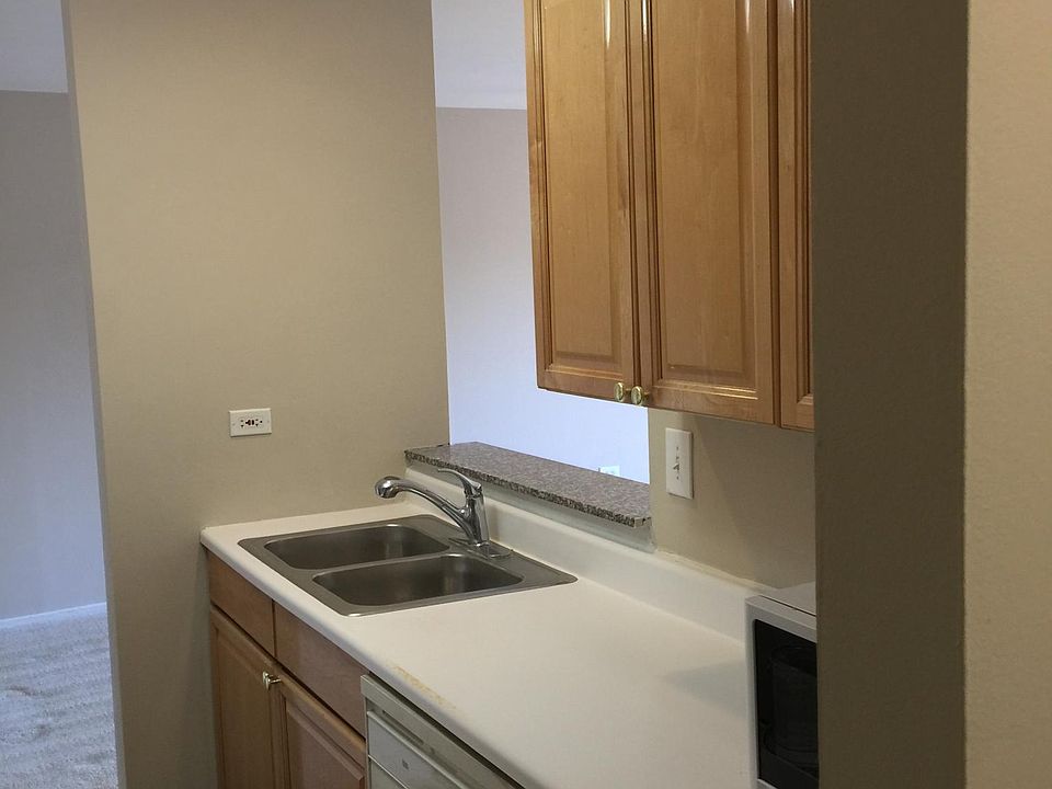 1st image of 1980 Prairie Sq #316