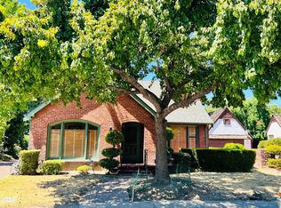 2245 Lakeside Ave, Stockton, CA 95204