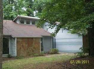 235 Middling Ln, Fayetteville, GA 30214