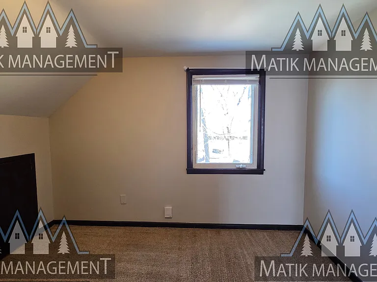 1644 1st Ave NE #2 — Photo 22