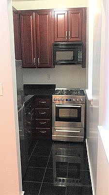 2nd image of 203 W 84th St APT 2B
