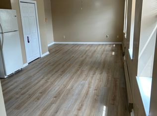 73 East St APT 306, Ludlow, MA 01056