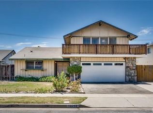 10052 Valley Forge Dr, Huntington Beach, CA 92646