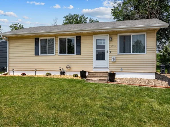 4920 Gordon Ave NW, Cedar Rapids, IA 52405
