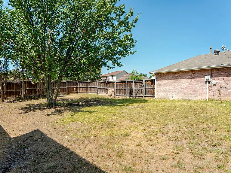 2802 Granite Ave — Photo 23