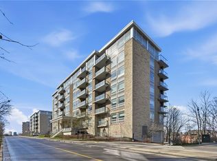 479 Charlton Ave E #306, Hamilton, ON L8N 0B4