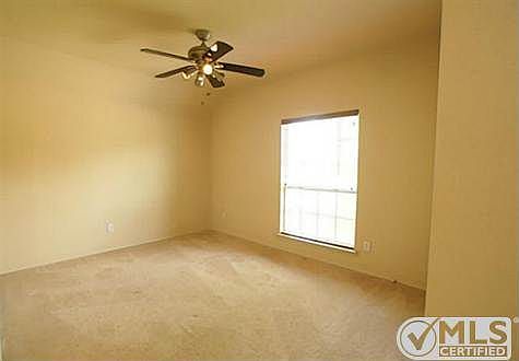 4th image of 2061 Whitney Bay Dr