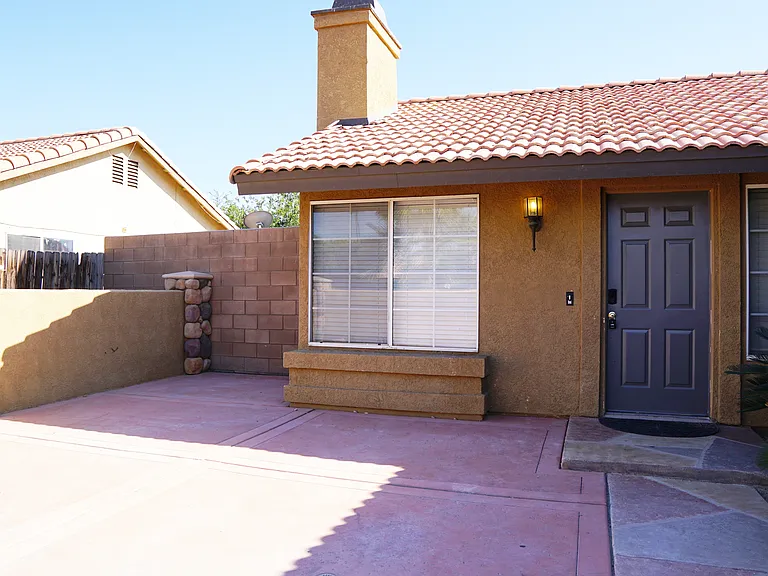 80675 Harvard Ct — Photo 2