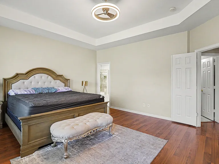 8660 Lariat Cir — Photo 10