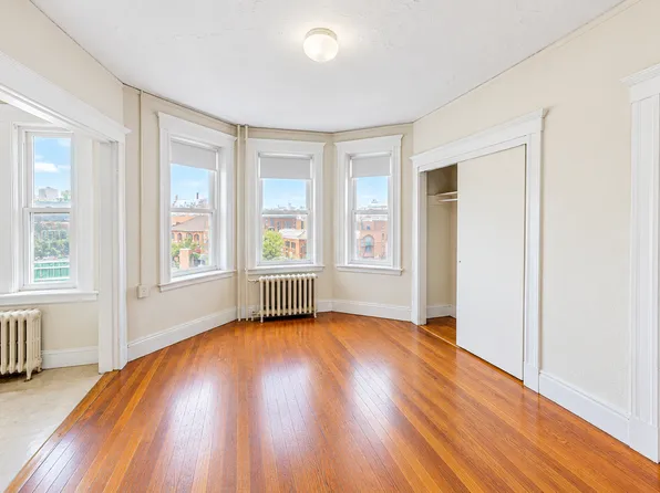 1171-1173 Boylston St #28, Boston, MA 02215