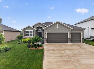 25326 W 144th St, Olathe, KS 66061