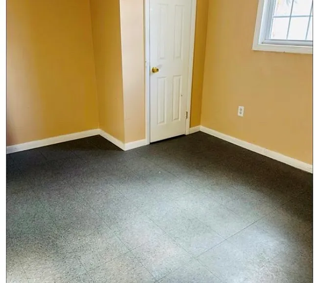 21 Woodbine St #1 — Photo 8