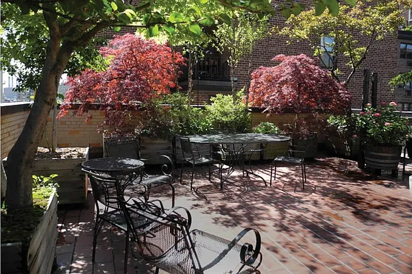 Sold by Corcoran | media 15