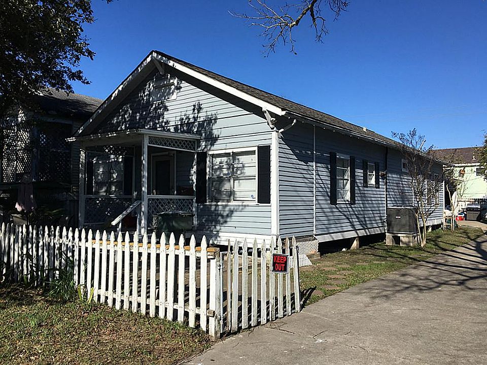 1st image of 4908 Avenue O 1/2