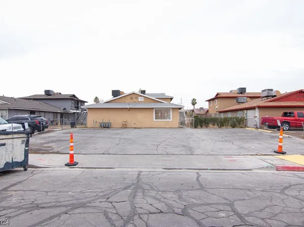 1512 Henry Dr, Las Vegas, NV 89110