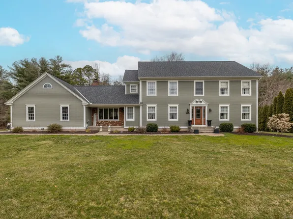 34 Royal Manor, Somers, CT 06071