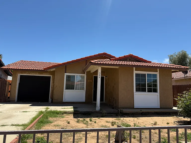 544 Navajo Dr — Photo 6