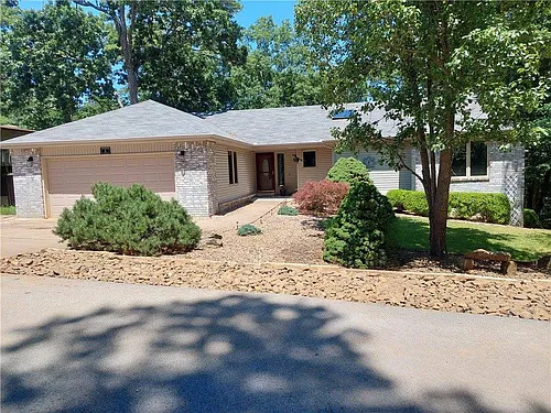 5 Ellesmere Ln Photo 1