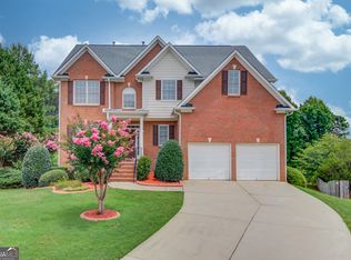655 Carriage View Ct, Suwanee, GA 30024
