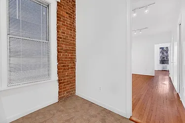 Rented by Cooper & Cooper Real Estate