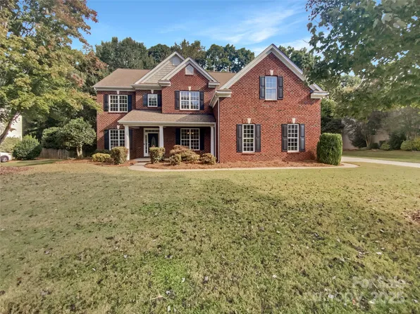 431 Ranelagh Dr, Waxhaw, NC 28173