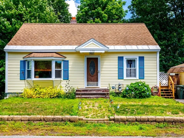 148 Pond St, Leominster, MA 01453