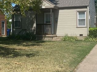 1037 Gypsum Ave, Salina, KS 67401