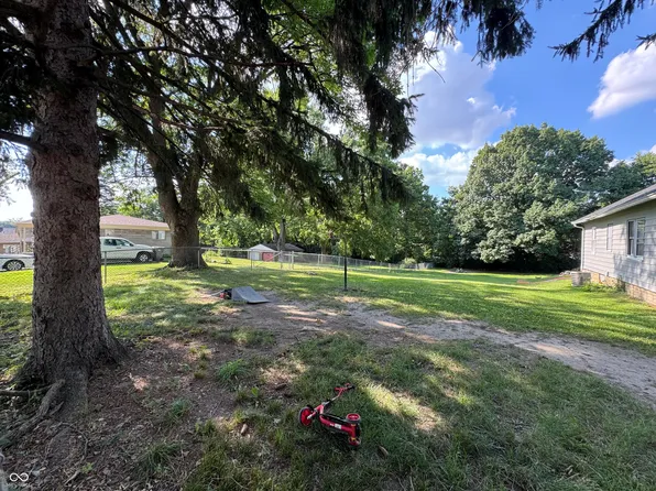 210 W Gimber St, Indianapolis, IN 46225