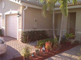 9097 Chambers St, Fort Lauderdale, FL 33321