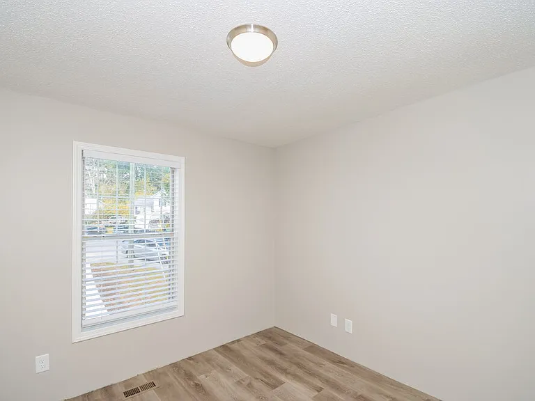 116 Brentwood Ct — Photo 15