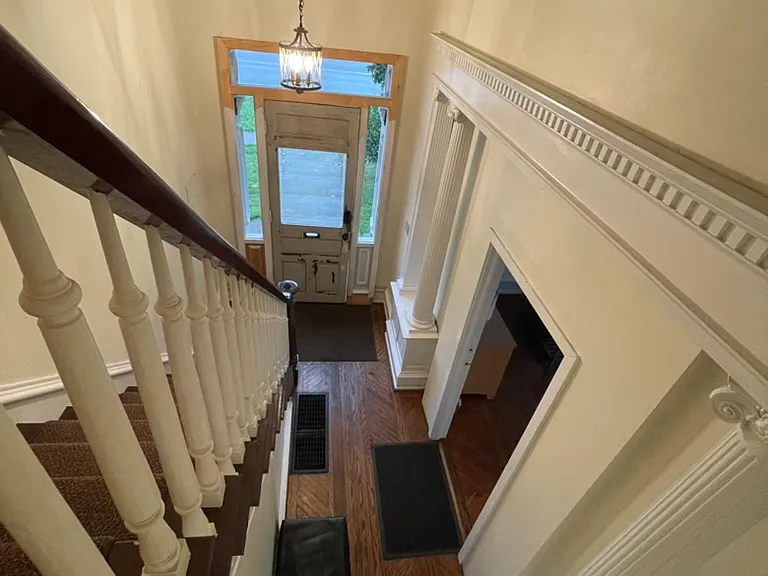 522 W 3rd St #2E — Photo 11