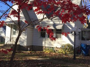 4080 Joyce Ave, Waterford, MI 48329