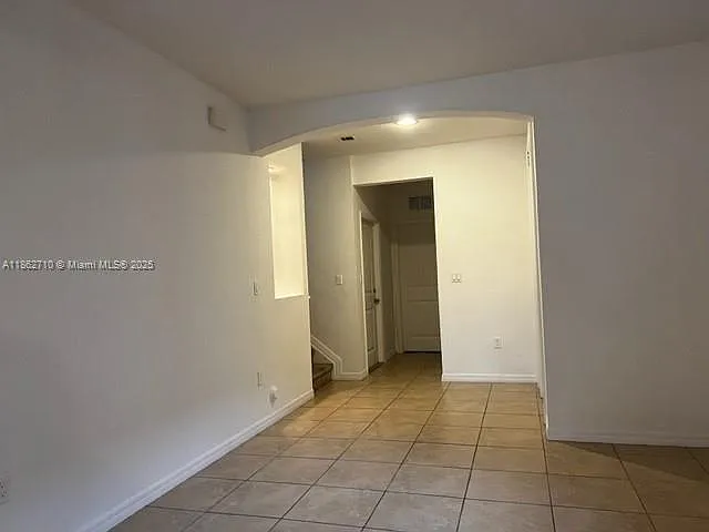 608 NE 33rd Ter #608 — Photo 20