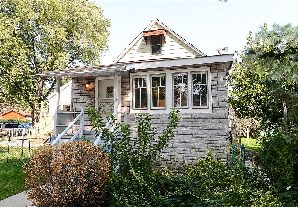 1st image of 5756 W Newport Ave