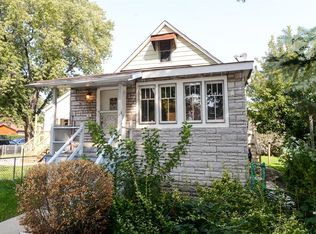 5756 W Newport Ave, Chicago, IL 60634