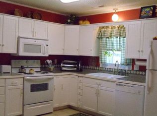 4914 Kaysboro Dr, Winston Salem, NC 27105