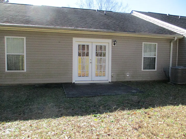 1219 Longpoint Dr — Photo 19