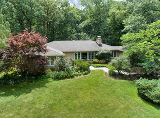 7 Burr Oak Trl, Riverwoods, IL