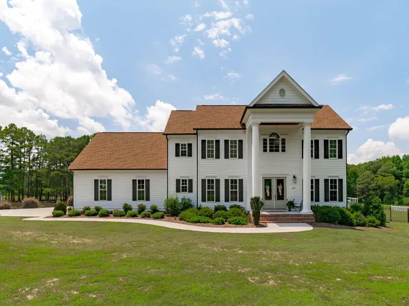 387 Old Stage Rd, Willow Spring, NC 27592