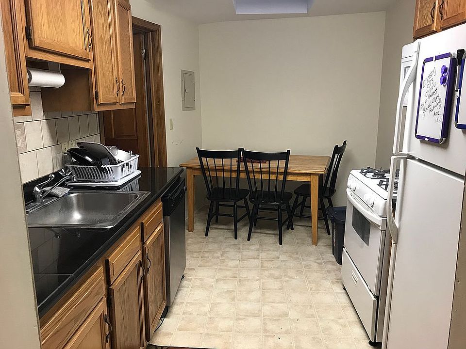 11 Clinton Ave Cortland NY Zillow