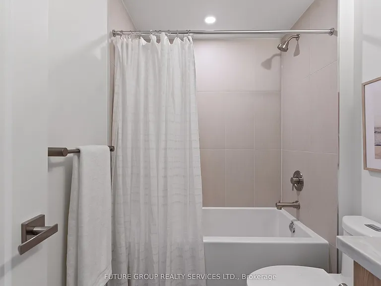 15 Acorn Ave #1 — Photo 31