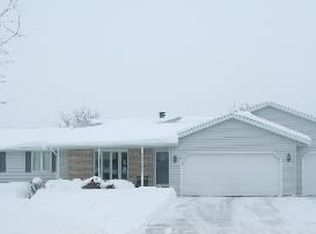 2803 Monaco Dr, Green Bay, WI 54311