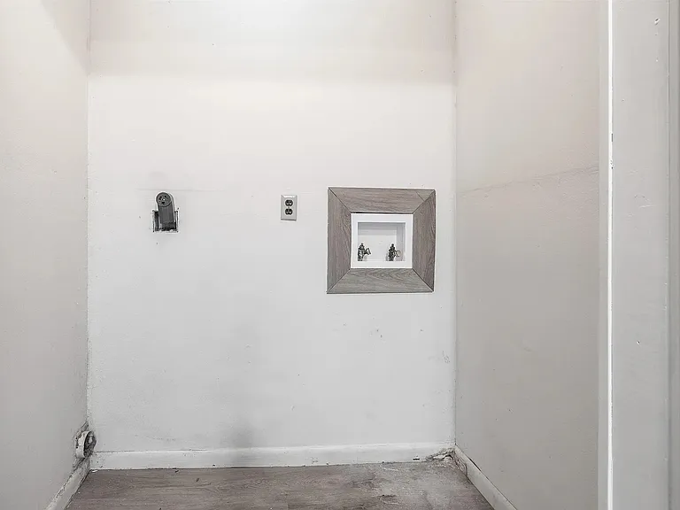 1219 N Parker St — Photo 10