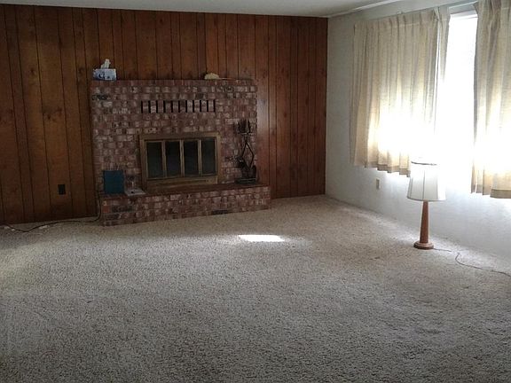 4th image of 5416 Teresa Way