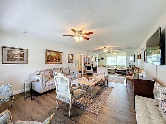 4th image of 9030 NW 17th Street