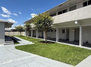 720 NE 7th St APT 1A, Hallandale, FL 33009