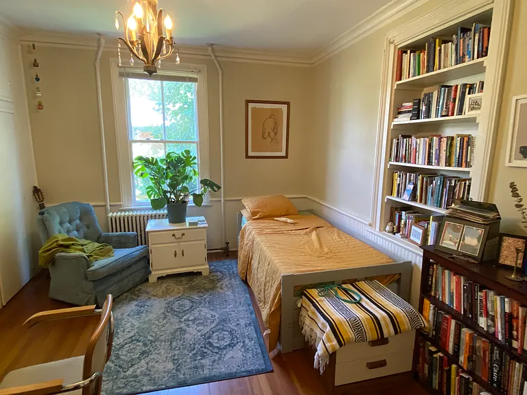 518 Ridge St #B — Photo 5
