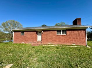 22 Cox St, Finger, TN 38334